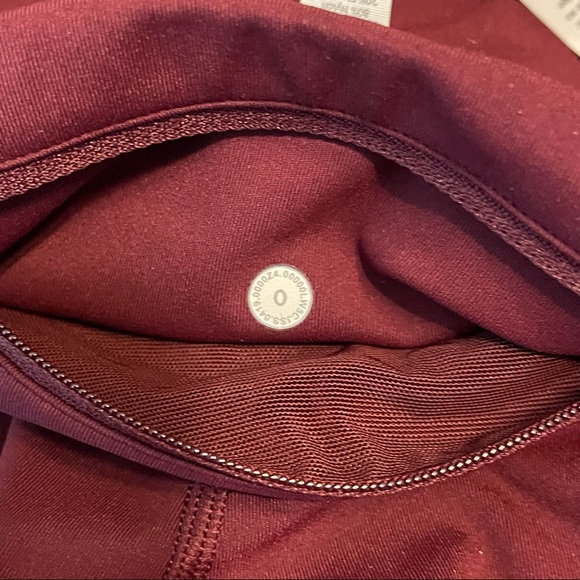 Lululemon Speed Up Tight 25"
Garnet - Picture 3 of 12